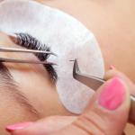 Niezbędnik stylistki rzęs: pęsety do przedłużania rzęs